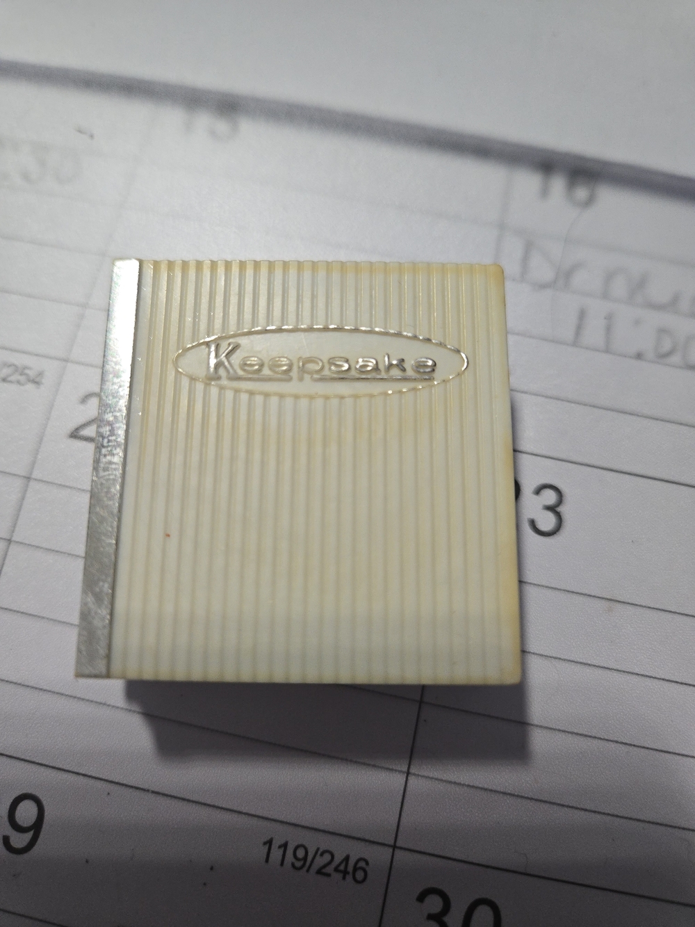 KEEPSAKE Vintage 1940's Ivory and Silver Lucite  Ring Box